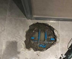 保亭阳台漏水维修公司分享下暖气管道漏水的原因有哪些
